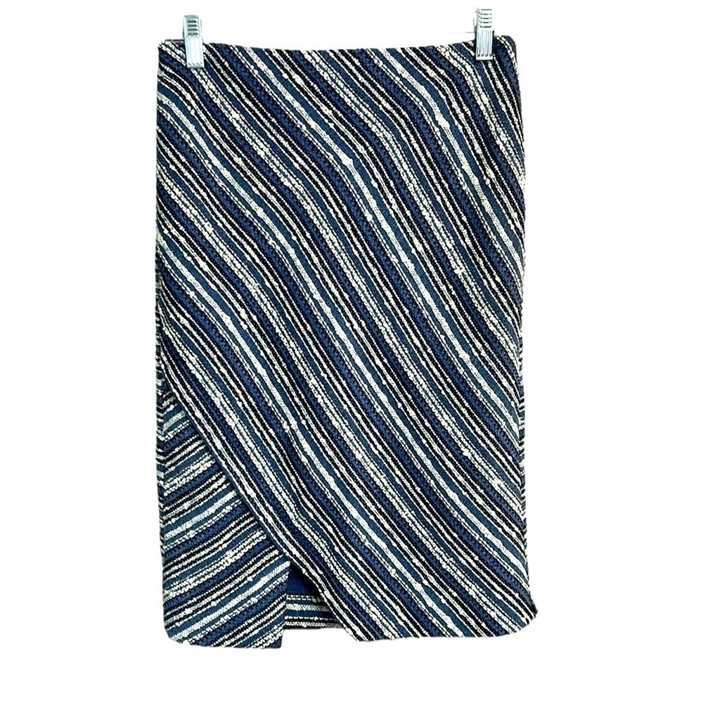 Doncaster Textured Striped Skirt Blue